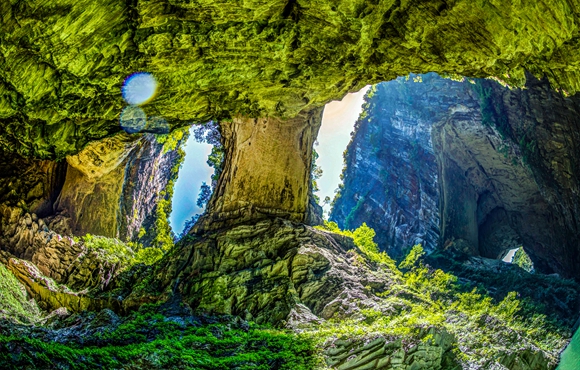 蒲花暗河天眼。黔江旅投供图 华龙网发